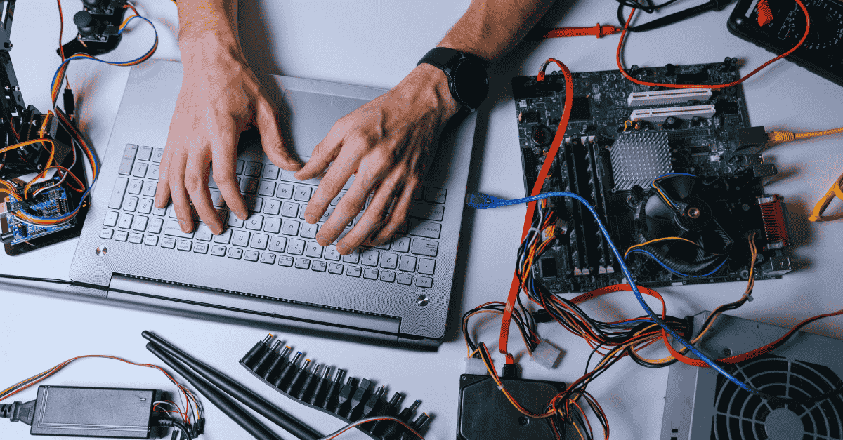 Hardware: Qué es, concepto, tipos y componentes - AO Data Cloud